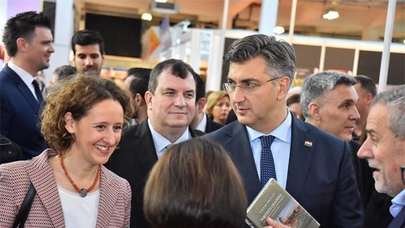 Interliber je kruna marljiva i ustrajna rada struke, a vrijeme je demantiralo zabrinutost za budućnost knjige